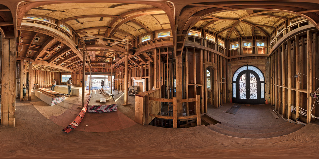 Reliable expert roof contractors demonstrating craftsmanship