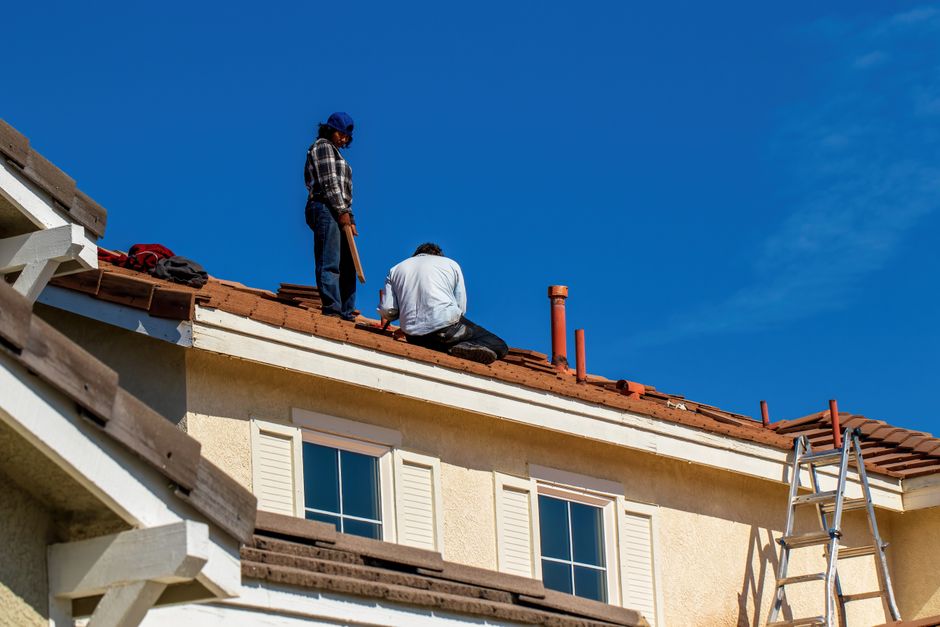 Expert roof repair and damage assessment
